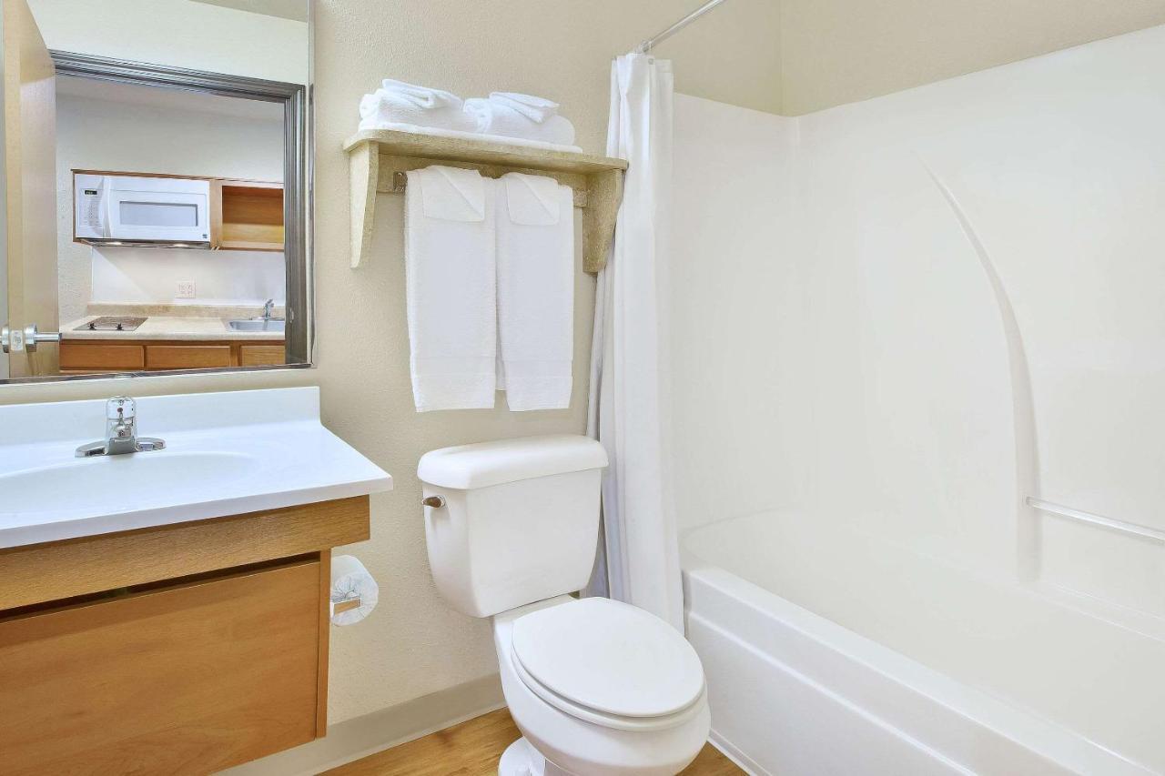 Woodspring Suites Columbus Urbancrest Grove City Exterior photo