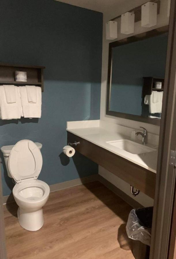 Woodspring Suites Columbus Urbancrest Grove City Exterior photo